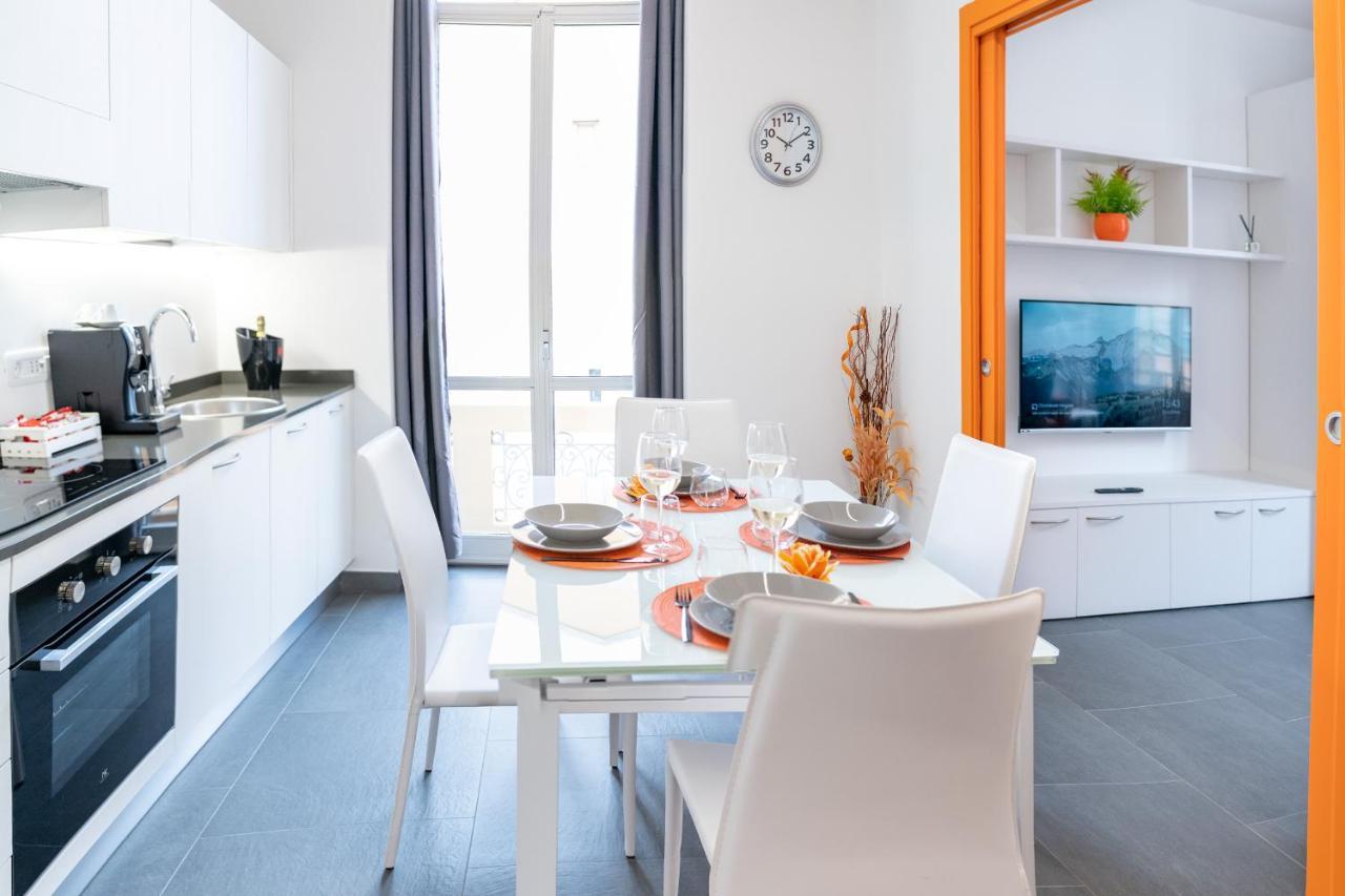 Colours & Apartment *