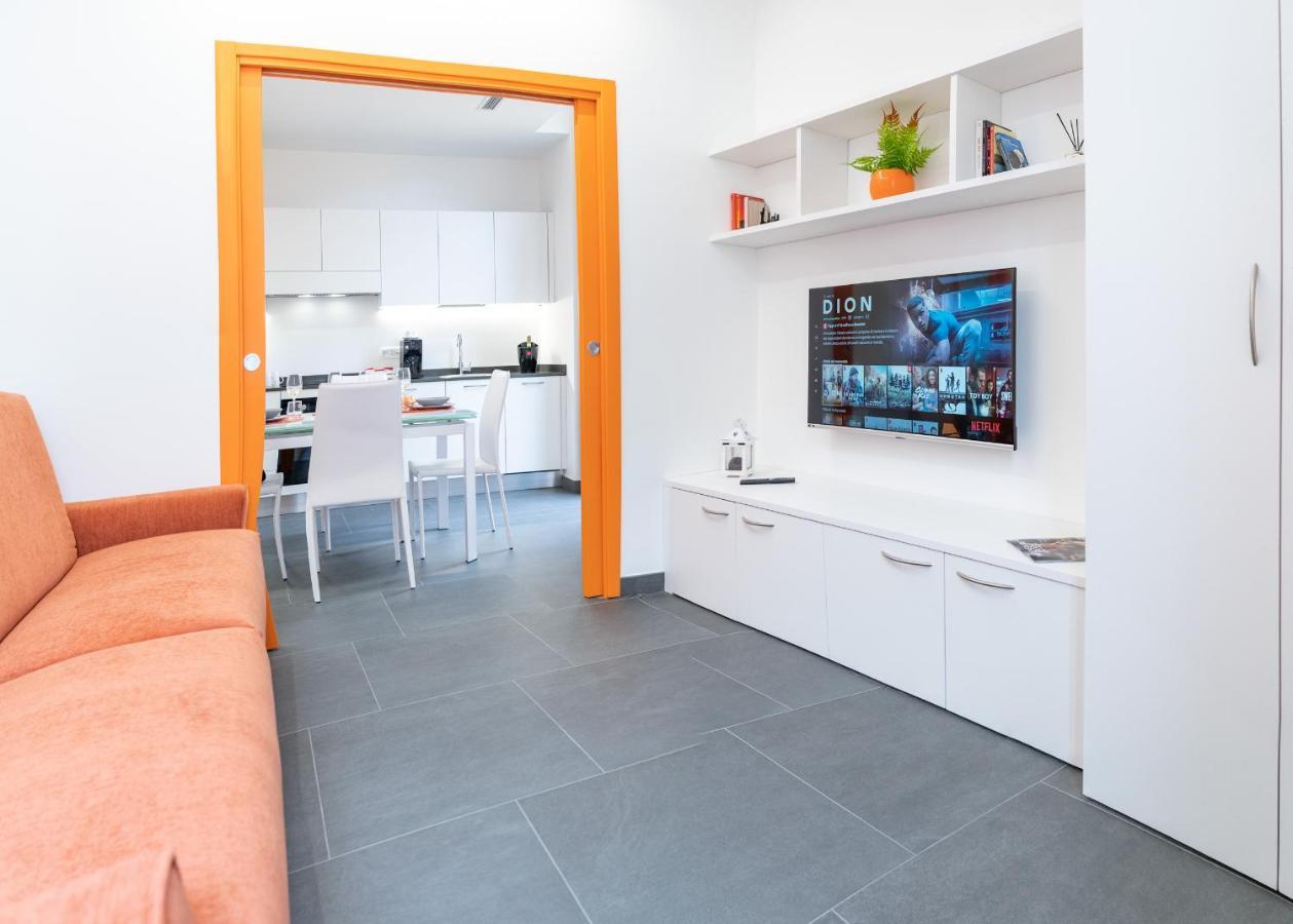 Colours & Apartment